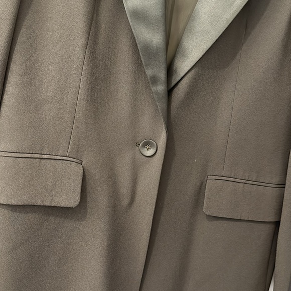 Aritzia Babaton Yates Blazer Tuxedo Jacket Olive Green - Picture 6 of 10